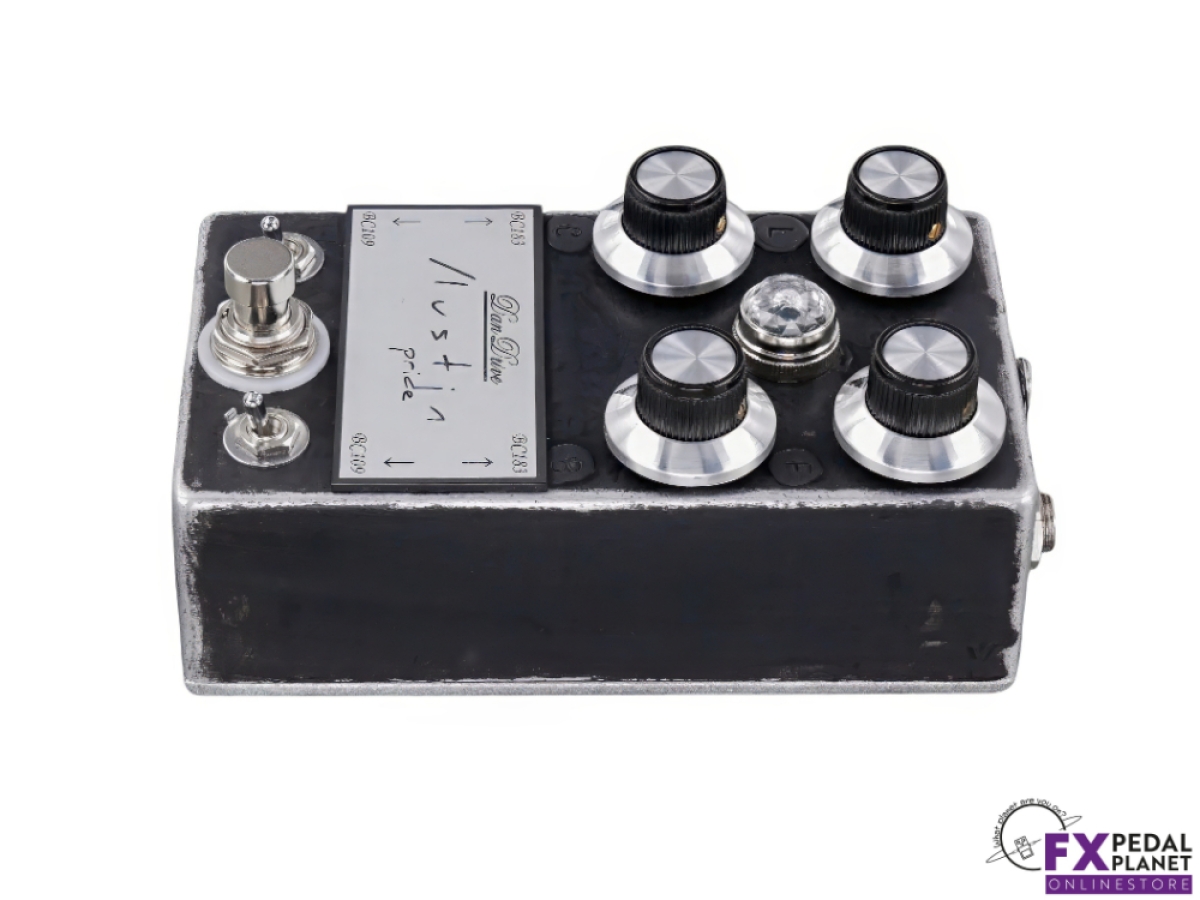 Austin Pride MKII Black Relic
