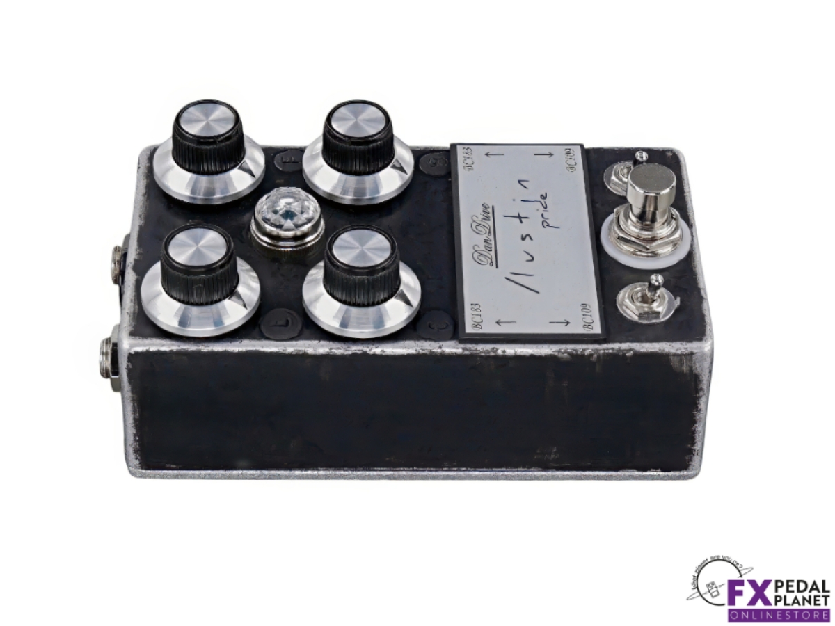 Austin Pride MKII Black Relic